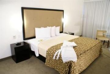 Ramada Costa Del Sol Lima Airport Hotel Kültér fotó